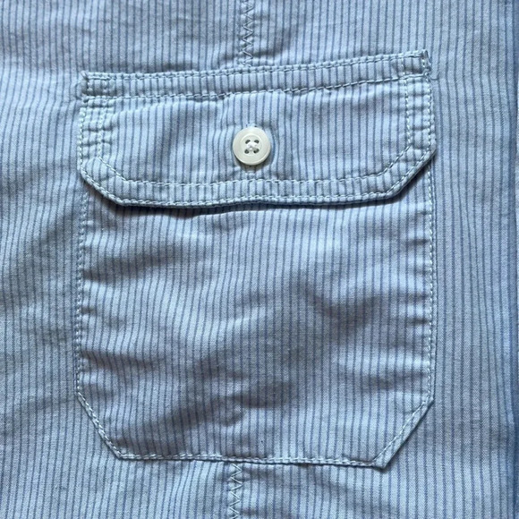 🔥4/$20 Striped Button  Down Tee - Picture 5 of 10